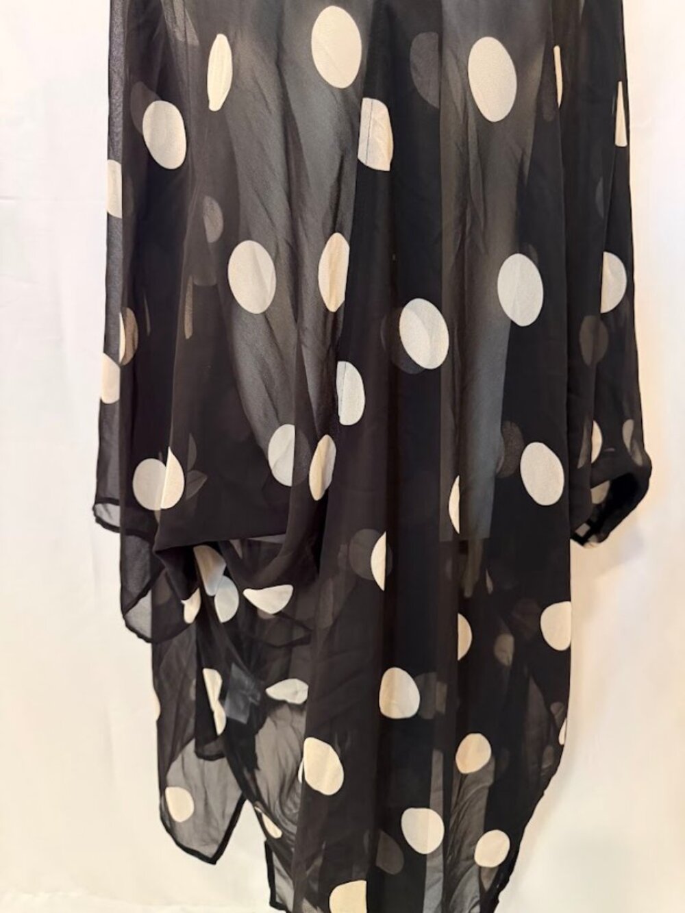 ANNE KLEIN Sheer Chiffon Ruana Open Front Black and White Polka Dot - 3x - Picture 4 of 15